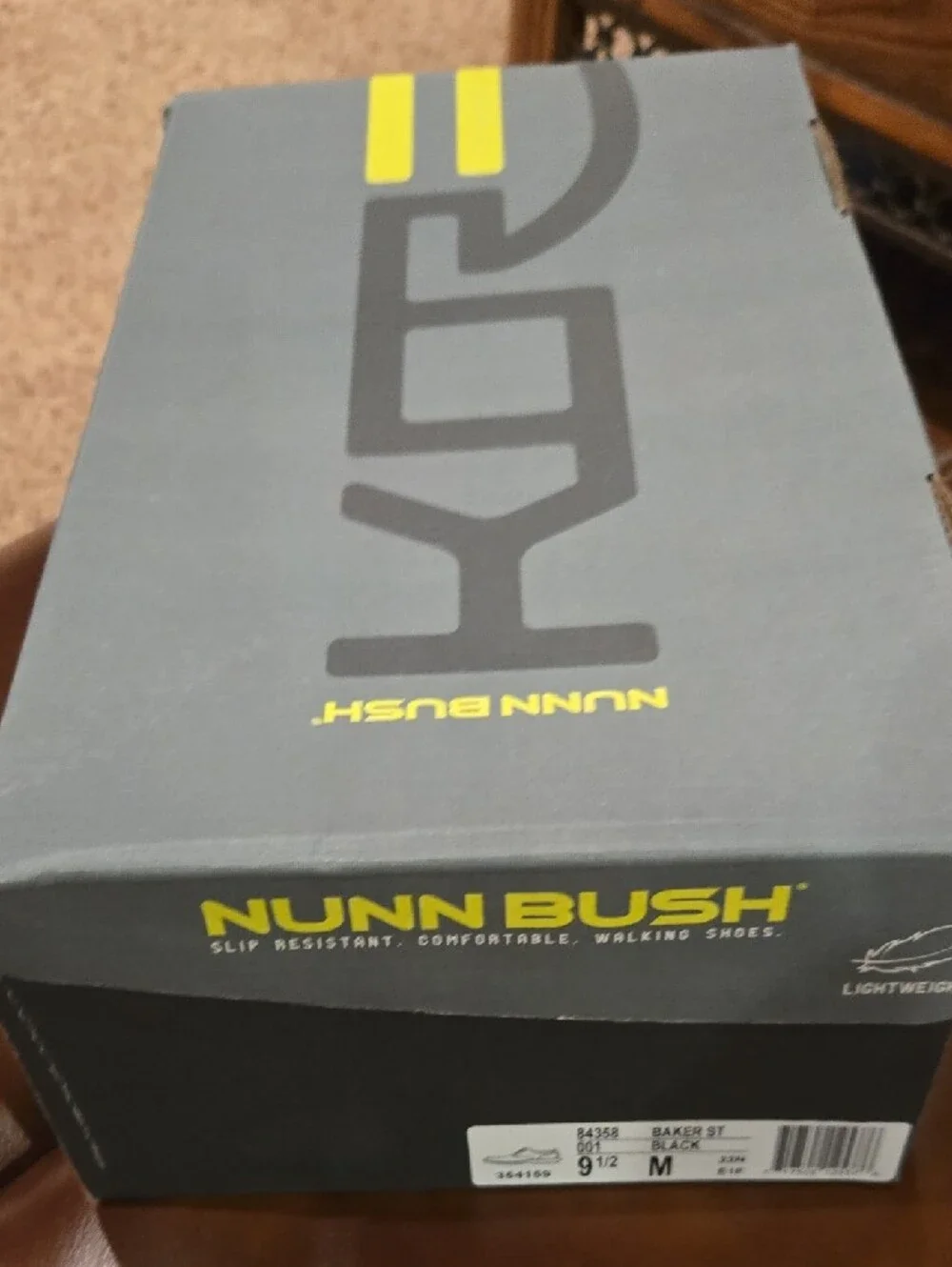 Nunn Bush Black Patent Leather Lace-Up Oxfords